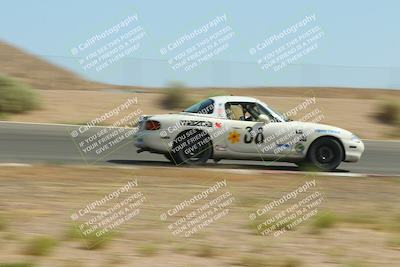 media/Jun-01-2025-CalClub SCCA (Sun) [[eae223c5dd]]/Group 5/Qualifying/